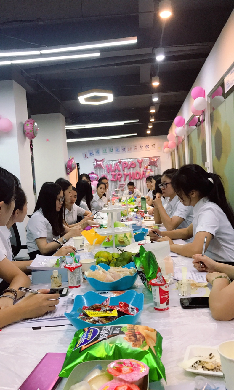 团队风采 (2).jpg